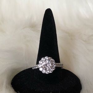 *SOLD* CZ round stone ring in sterling silver.
